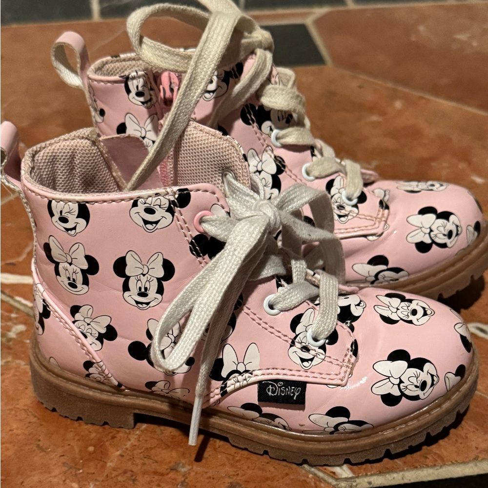 Disney Kids Pink Minnie Mouse Boots Size 9